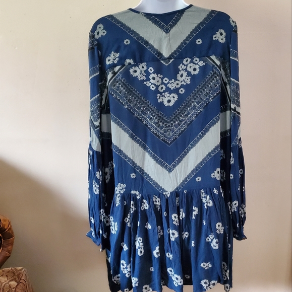 Free People Flowing Fun Dress - Picture 6 of 13